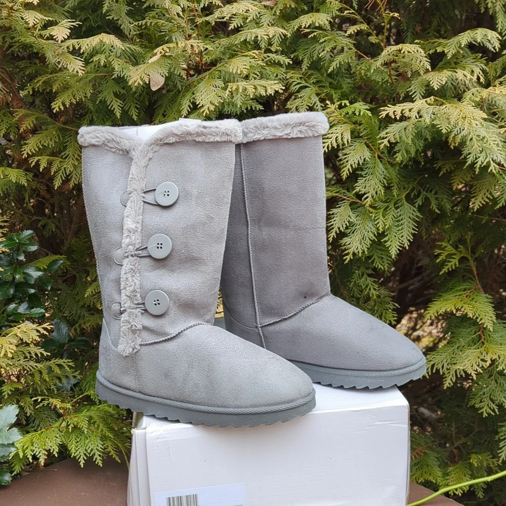 Olivia Miller Faux Fur Winter Boots